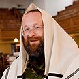 הרב סונדרס. לא רק יברך על הביסקוויט  