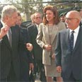 חוסיין עם עזר וייצמן והמלכה נור חוסיין עם עזר וייצמן והמלכה נור