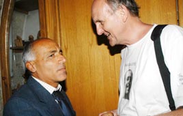 מרדכי ואנונו