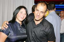 רותם אבואב ובעלה