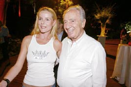 שמעון פרס ומיכל מוסייב