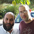 "הרב המטייל" זילברהאפט עם שליח ynet