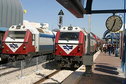 לבוגרי בית הספר תובטח עבודה בחברת רכבת ישראל (צילום: גלעד קוולרצ'יק   ) (צילום: גלעד קוולרצ'יק   )