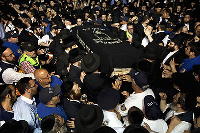 Leiby Kletzky's funeral (Photo: Reuters)