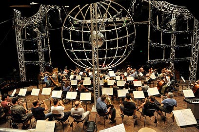 התזמורת הגדולה והמוכרת בישראל. התזמורת הפילהרמונית (צילום: בן קלמר) (צילום: בן קלמר)