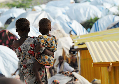 מחנה סיוע מערבי סמוך לבירת סומליה (צילום: AFP) (צילום: AFP)