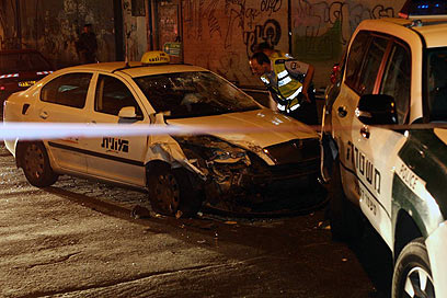 Taxi used in attack (Photo: Moti Kimchi)