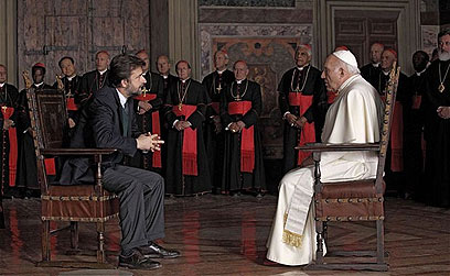 הסשן של נאנו מורטי ומישל פיקולי ב"יש לנו אפיפיור" ()