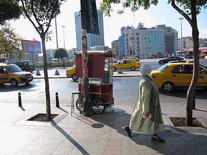 "אין לישראלים מה לחפש כאן". הכיכר המרכזית באיסטנבול (צילום: תלם יהב) (צילום: תלם יהב)