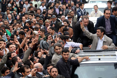 נשיא איראן, אחמדינג'אד. "70% מהעם תומכים במשטר" (צילום: AFP) (צילום: AFP)