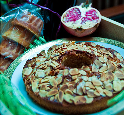שילוב מנצח - עוגת הדבש של נפוליון פאטיסרי (צילום: אוהד האקר) (צילום: אוהד האקר)