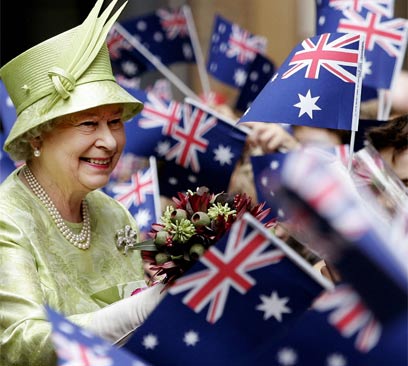המלכה אליזבת. תקווה שלונדון 2012 תתעלה על בייג'ינג (צילום: AFP) (צילום: AFP)