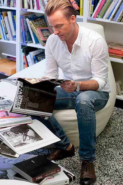 אנדרס לוונסטם. מנהל מחלקת עיצוב לגברים ברשת H&M (צילום: מטיאס ברדה) (צילום: מטיאס ברדה)