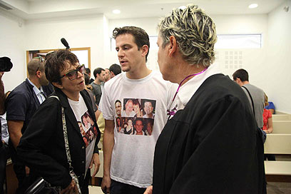 טל מור בבית המשפט (צילום: מוטי קמחי)