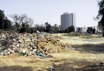 פסולת בניין (צילום: הרצל יוסף) (צילום: הרצל יוסף)