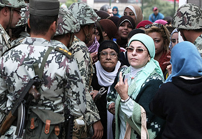 "חוששים מדיקטטורה חדשה, חוששים מהדתיים". הבחירות במצרים (צילום: AFP) (צילום: AFP)