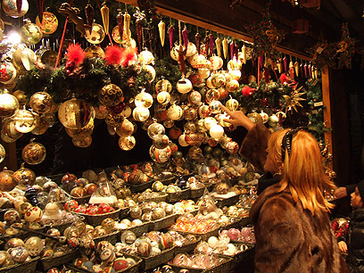 דוכן בשוק חג המולד (צילום: יואב גלזנר) (צילום: יואב גלזנר)