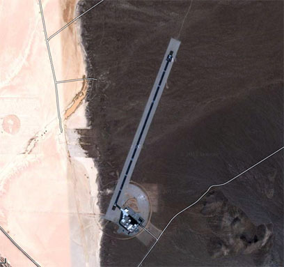 שדה התעופה הסודי בנבאדה (צילום: google maps) (צילום: google maps)