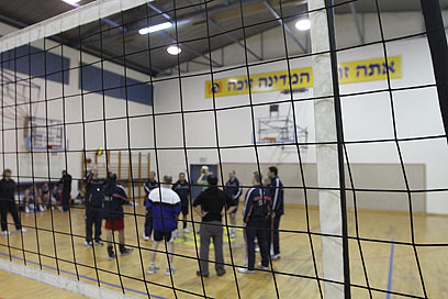מחפשים שחקנים חדשים. אימון מועדון כדורעף גאה, בקאנטרי (צילום: אורן אהרוני) (צילום: אורן אהרוני)