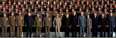 קים ג'ונג איל והצפון-קוריאנים לא נכנעו לדרישות המערב (צילום: רויטרס) (צילום: רויטרס)