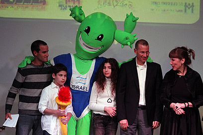 מעתה, קמע אחר לוועד האולימפי בישראל (צילום: אורן אהרוני) (צילום: אורן אהרוני)