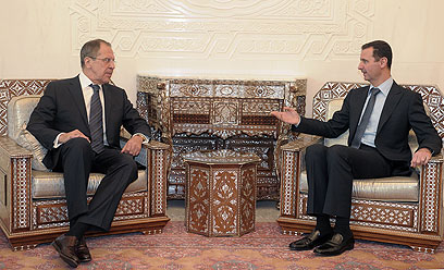לברוב ואסד בדמשק. "פגישה טובה" (צילום: AFP) (צילום: AFP)