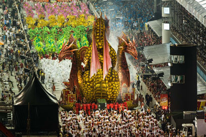 הקרנבל מושך חצי מיליון מבקרים לריו דה ז'ניירו (צילום: AFP) (צילום: AFP)
