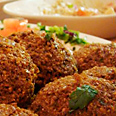  "המקום" גם מפגש לישראלים. The Place