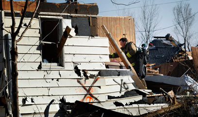 בית שנפגע בקנזס (צילום: AP) (צילום: AP)