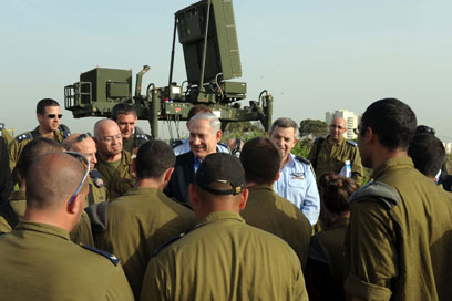 PM at Iron Dome battery (Photo: Avi Ohayon, GPO)