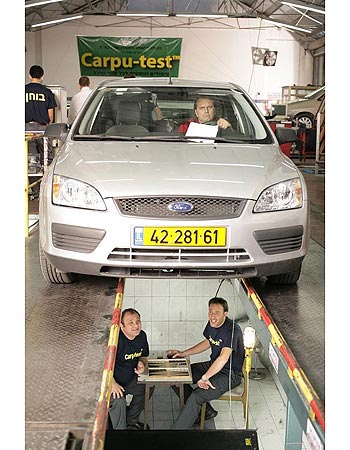 מודי והמוסכניקים