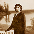 Batya Mizerovioch (Bilha's mother) before traveling to Israel