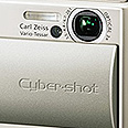 רגישה ללחות. CyberShot