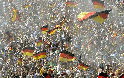 מעל 20 אלף אוהדים יתלוו לנבחרת גרמניה (צילום: AFP) (צילום: AFP)