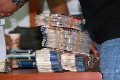 מעל בכספי הבנק, עינוי הדין שעבר גרם להקלה בעונש (באדיבות המשטרה) (באדיבות המשטרה)