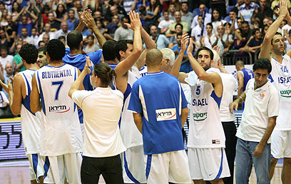 נבחרת ישראל כיום. ההצלחה לא מאירה פנים (צילום: אורן אהרוני) (צילום: אורן אהרוני)