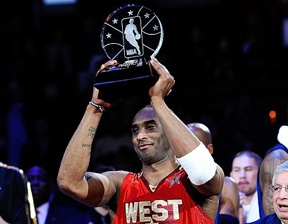 ה-MVP של 2011, שוב כאן. קובי בראיינט (צילום: AFP) (צילום: AFP)