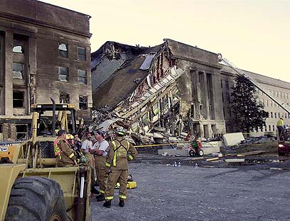 הפנטגון לאחר הפיגועים. נוהל השלכת השרידים הופסק ב-2008 (צילום: AFP) (צילום: AFP)