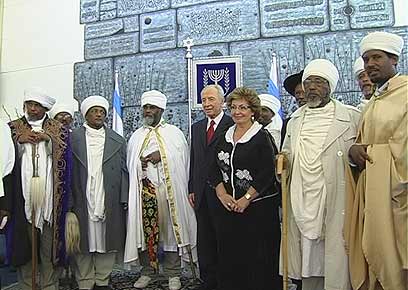 דרך לביטוי כמיהתם של יהודי אתיופיה לירושלים. חוגגים את הסיגד במשכן הנשיא (צילום: אלי מנדלבאום) (צילום: אלי מנדלבאום)
