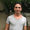 אלפר. ד"ר וג'נטלמן