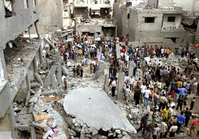 ביתו של שחאדה לאחר ההפצצה (צילום:  רויטרס) (צילום:  רויטרס)