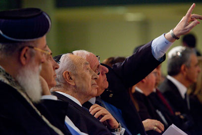 הנשיא פרס ויו"ר הכנסת ראובן ריבלין בטקס "לכל איש יש שם" (צילום: אוהד צויגנברג) (צילום: אוהד צויגנברג)