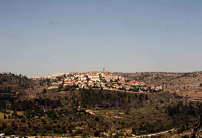 הכי צפונית. מבט מרחוק על שכונת רכס חלילים (צילום: גיל יוחנן) (צילום: גיל יוחנן)