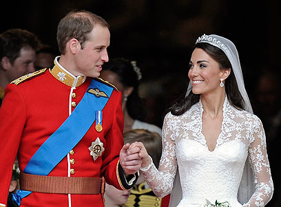 ויליאם וקייט מתחתנים. למי שפיספס - תהיה חגיגה מלכותית נוספת (צילום: AP) (צילום: AP)