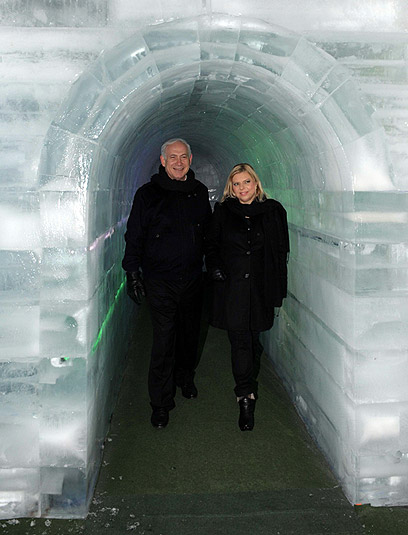 נכנסים לעונה הפוליטית החמה בעיר הקרח  (צילום: אבי אוחיון, לע"מ)