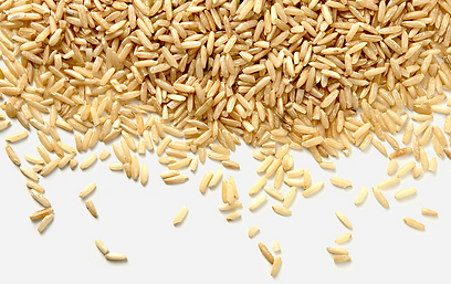 מלא וטוב לו. אורז מלא (צילום: shutterstock) (צילום: shutterstock)