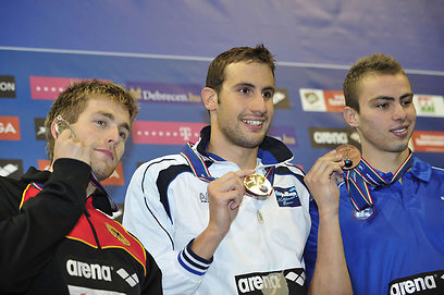 יעקב טומרקין (מימין). השיג תוצאה טובה מהקריטריון האולימפי (צילום: AFP) (צילום: AFP)