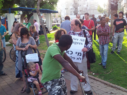 Tel Aviv rally in favor of African migrants (Photo: Moti Kimchi)