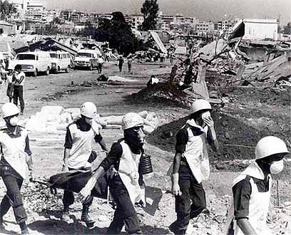 אחרי הטבח במחנות הפליטים. נשק דה-לגיטימציה עד היום (צילום: יוסי רוט) (צילום: יוסי רוט)