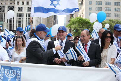 יולי אדלשטיין, והשר סילבן שלום מייצגים את ממשלת ישראל (צילום: שחר עזרן) (צילום: שחר עזרן)